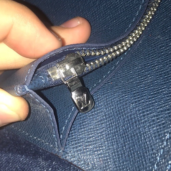 Louie Vuitton wallet - Picture 5 of 7